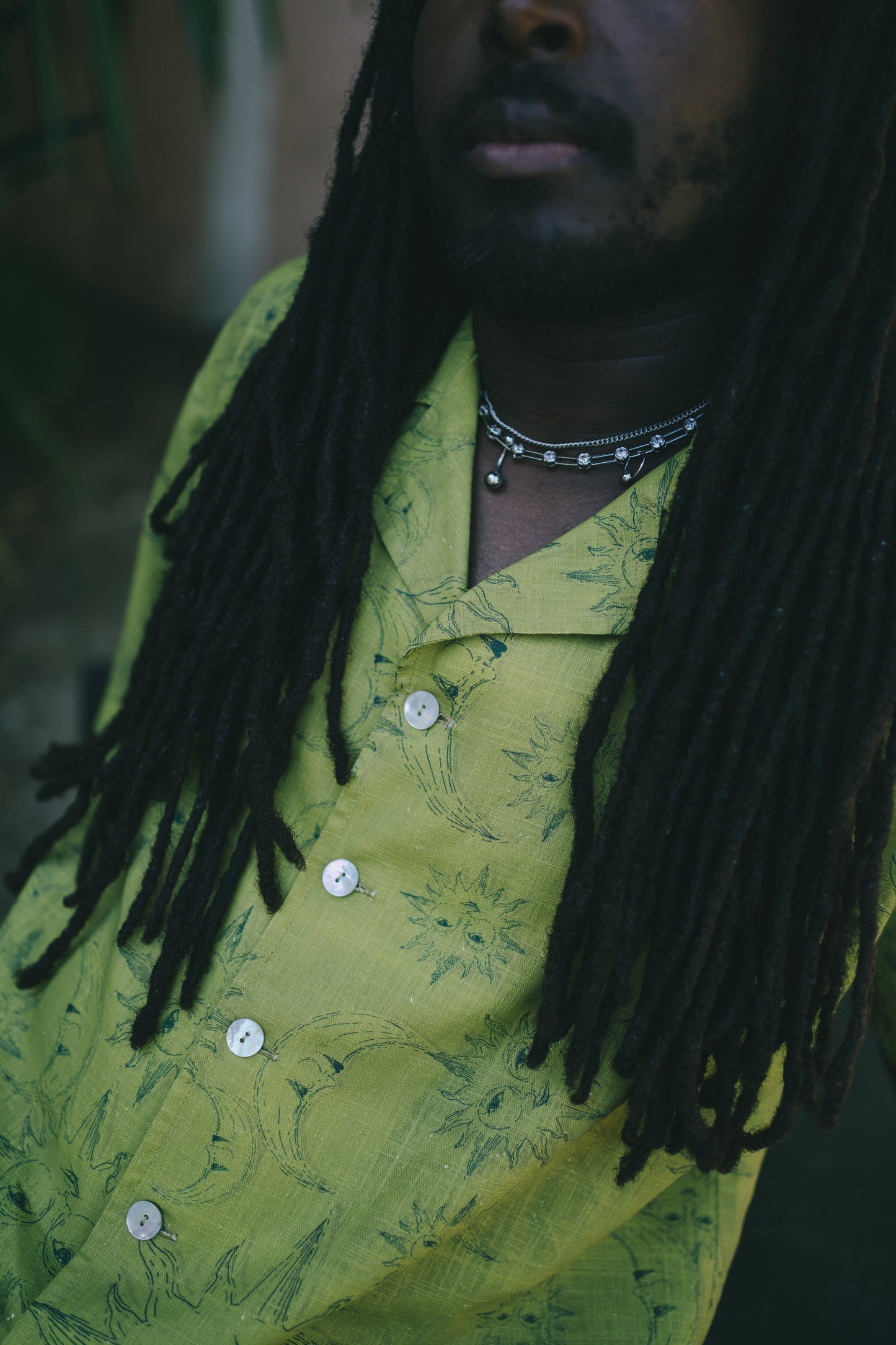 LOGE shirt - GREEN ECLIPSE